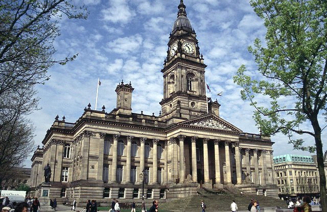 bolton town hall building