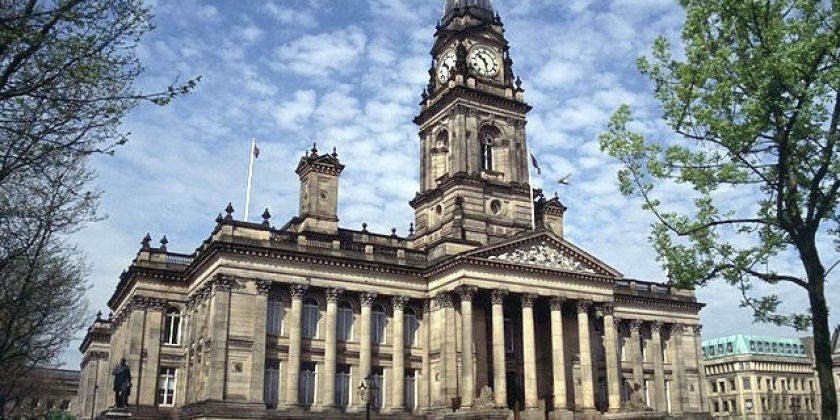 bolton town hall building